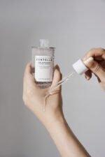 SKIN1004 Madagascar Centella Tone Brightening Capsule Ampoule 100ml - Imagen 3