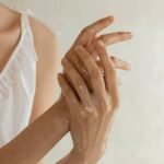 BEAUTY OF JOSEON GINSENG CLEANSING OIL 210M - Imagen 3