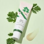 ROUND LAB  MUGWORT CALMING CLEANSER 150 ML - Imagen 2